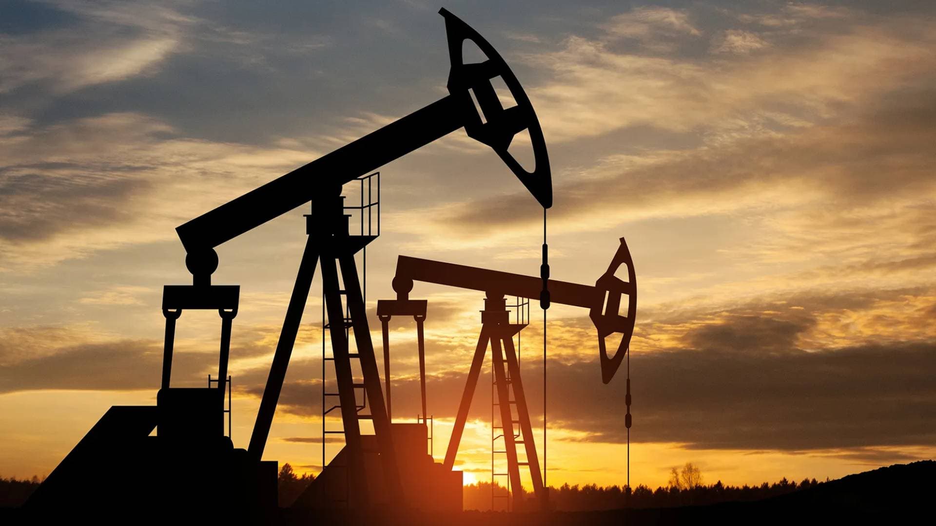 الخام الأمريكي يقفز لـ 115 دولارا مع استمرار التصعيد بين واشنطن وطهران