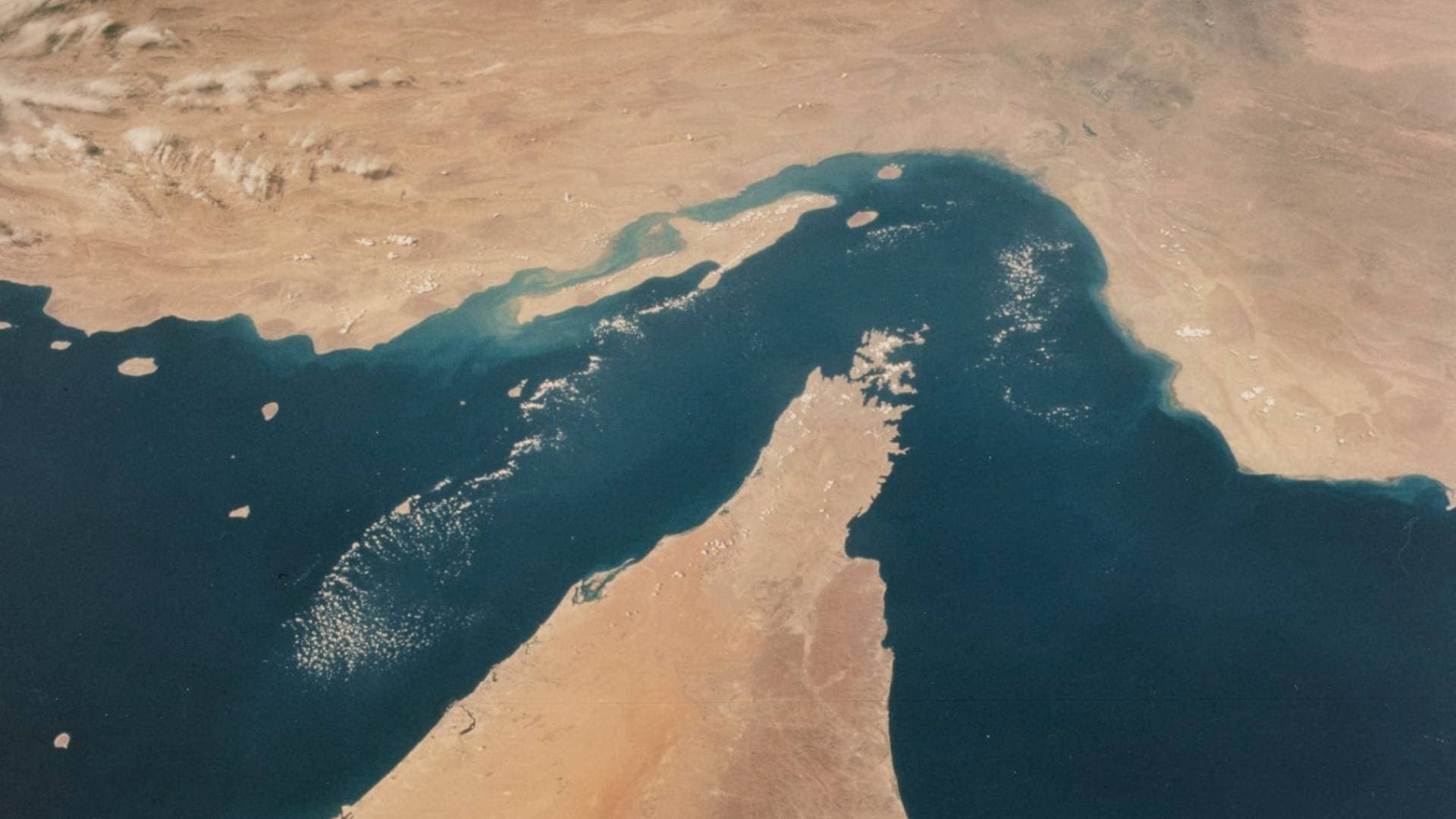 الشنيكات: ترمب في "مأزق" بسبب إغلاق هرمز وإيران تتمسك بشروط صارمة