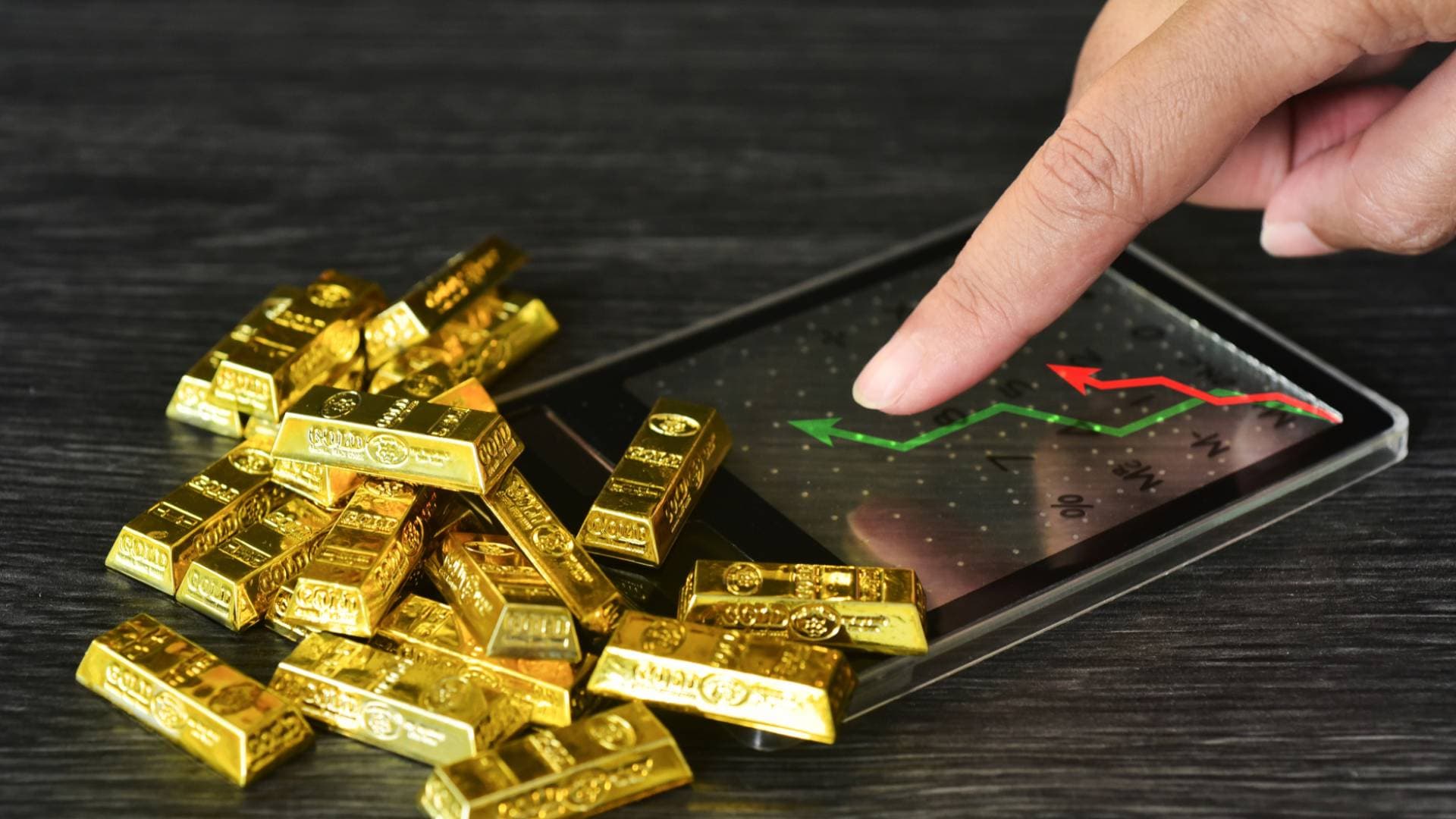 توقعات الذهب.. بنوك عالمية ترجح صعود المعدن الأصفر إلى 5800 دولار رغم تقلبات الحرب