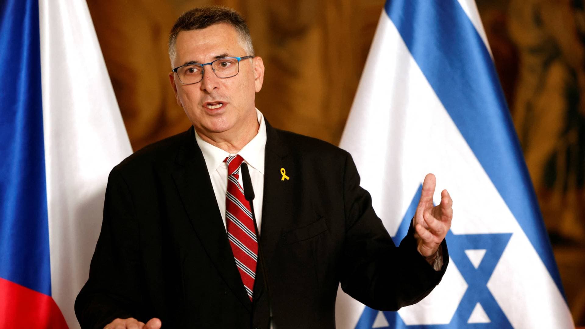 جدعون ساعر: حزب الله يبقي لبنان تحت احتلال إيراني فعلي