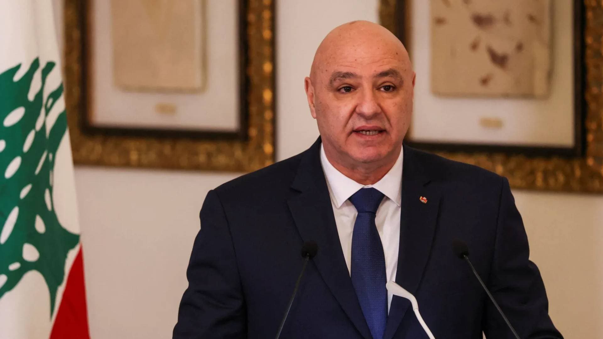 الرئيس اللبناني: لبنان يواجه كارثة انسانية ويحتاج الى مساعدات عاجلة