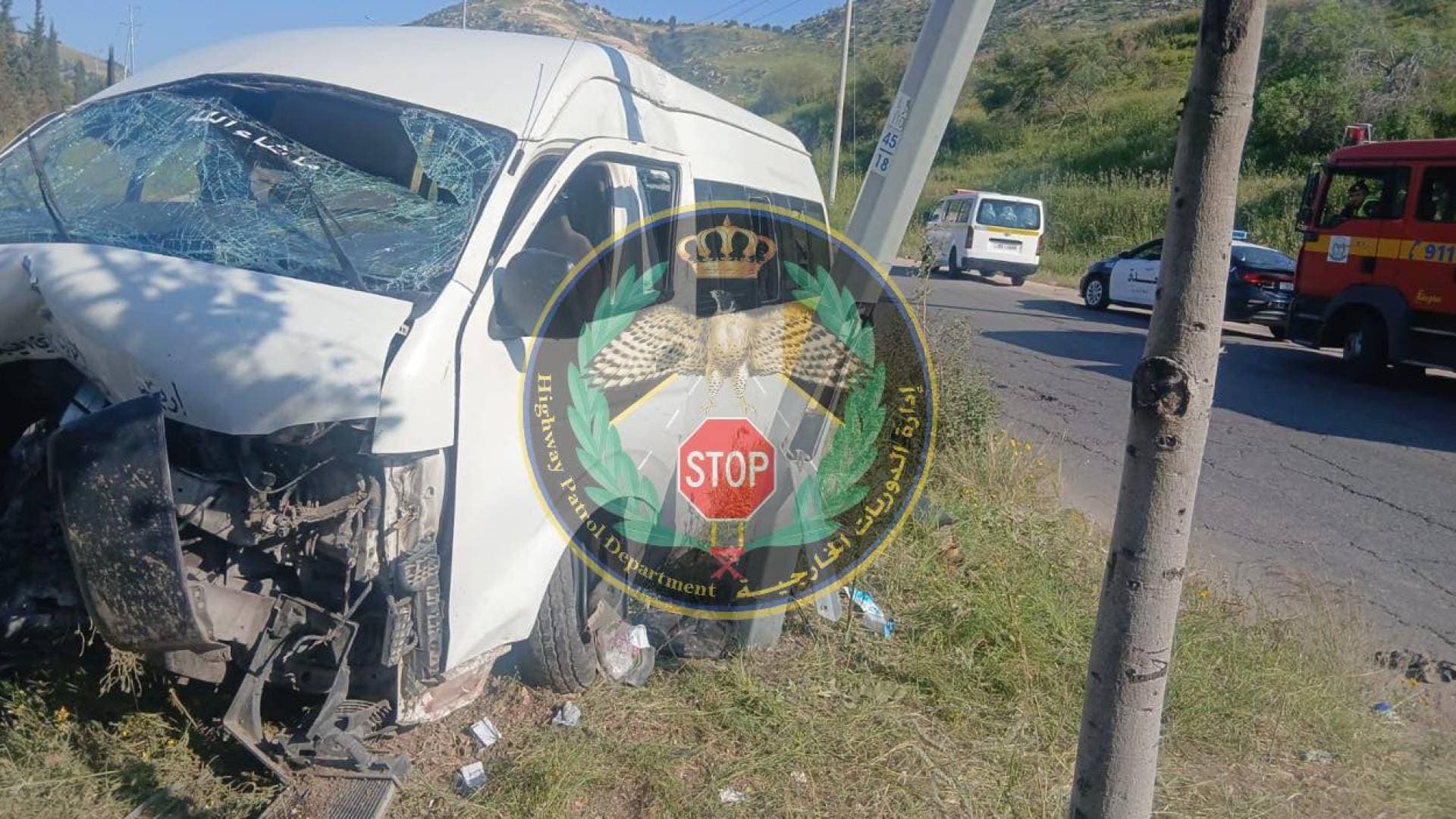 الدوريات الخارجية: 18 إصابة إثر تدهور باص على طريق الشونة الشمالية.. فيديو